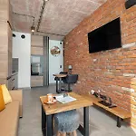 Elegant With Balcony In By Renters