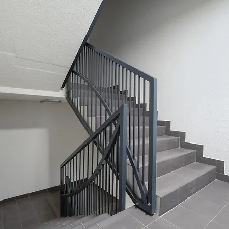 Apartment Elegant With Balcony In By Renters *