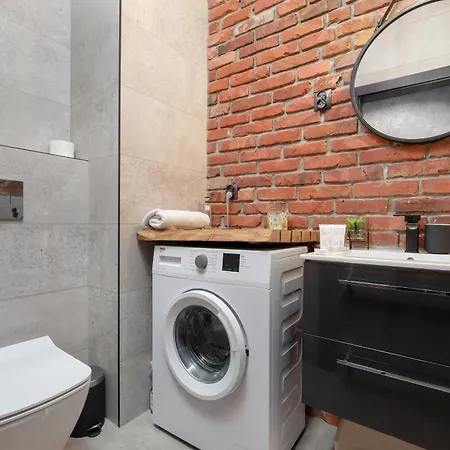 Elegant With Balcony In By Renters Daire Rzeszow