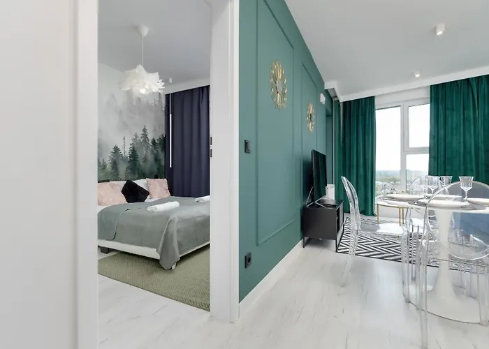 Elegant With Balcony In By Renters Appartement