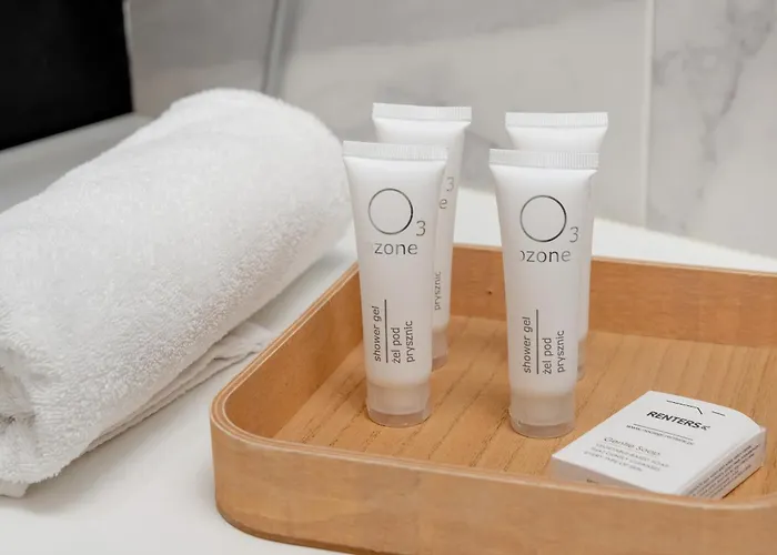 Elegant With Balcony In By Renters Apartman *