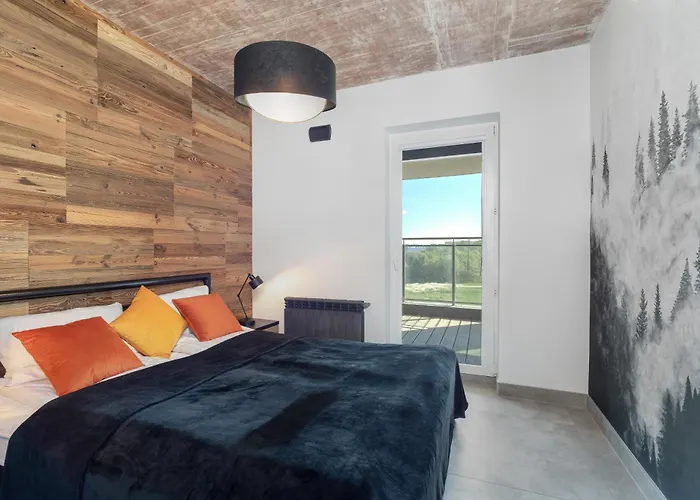 Elegant With Balcony In By Renters Apartman Rzeszów